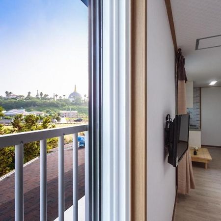 Jeju Wayo Pension Exterior photo