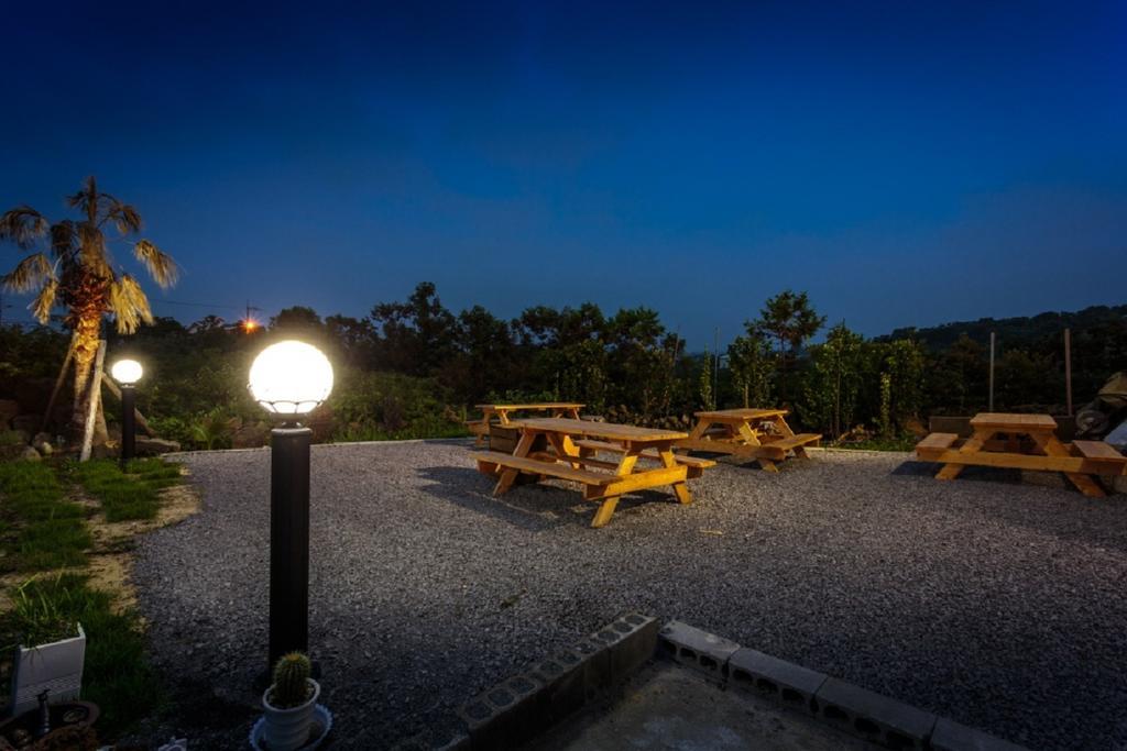 Jeju Wayo Pension Exterior photo