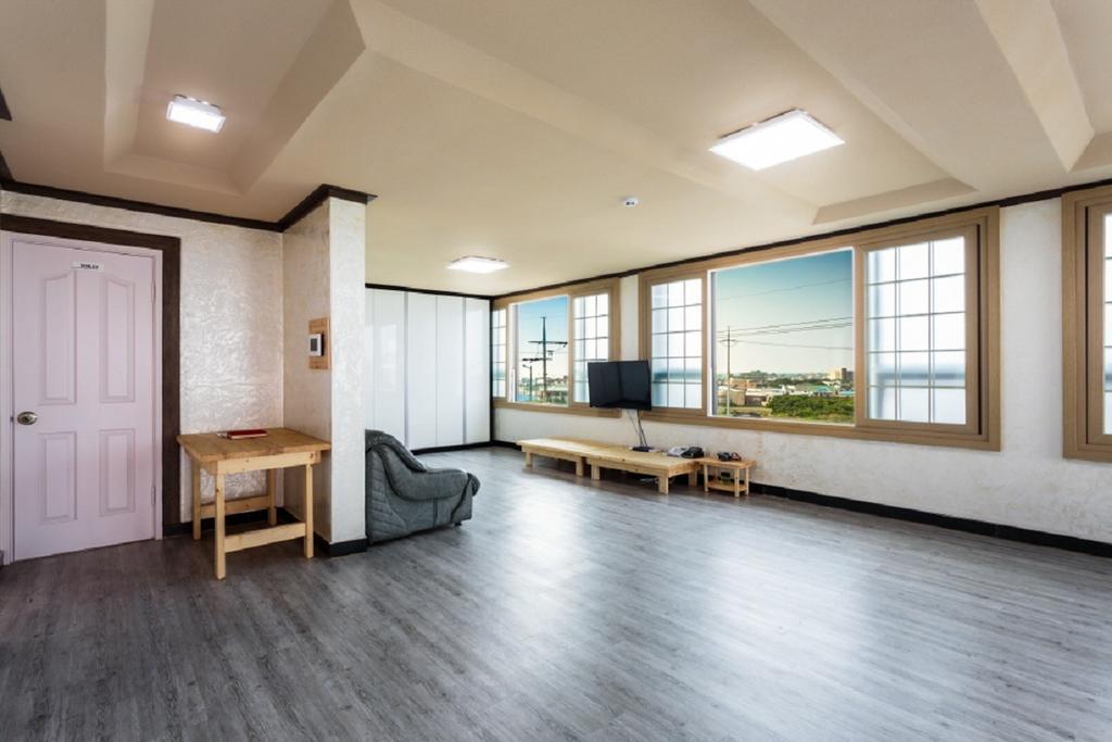Jeju Wayo Pension Exterior photo