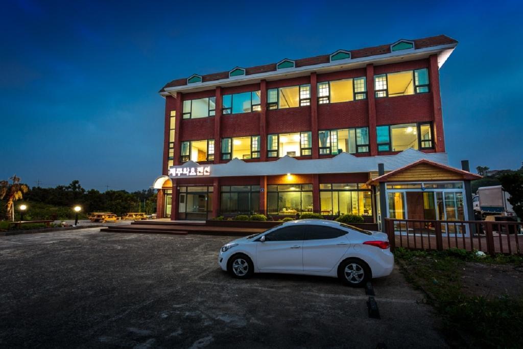 Jeju Wayo Pension Exterior photo