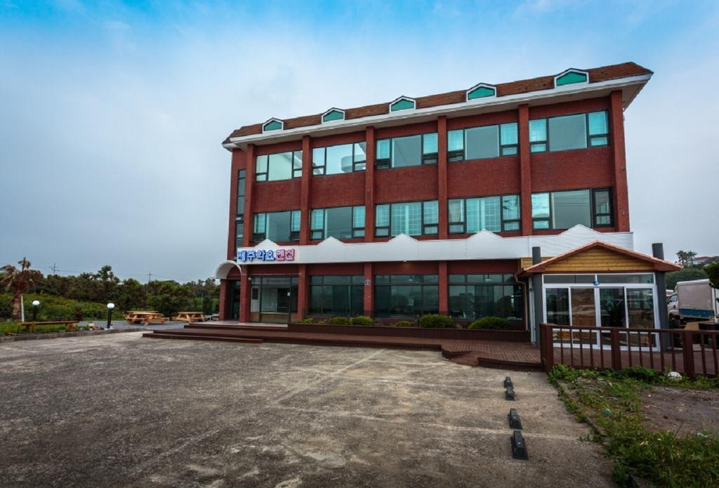 Jeju Wayo Pension Exterior photo